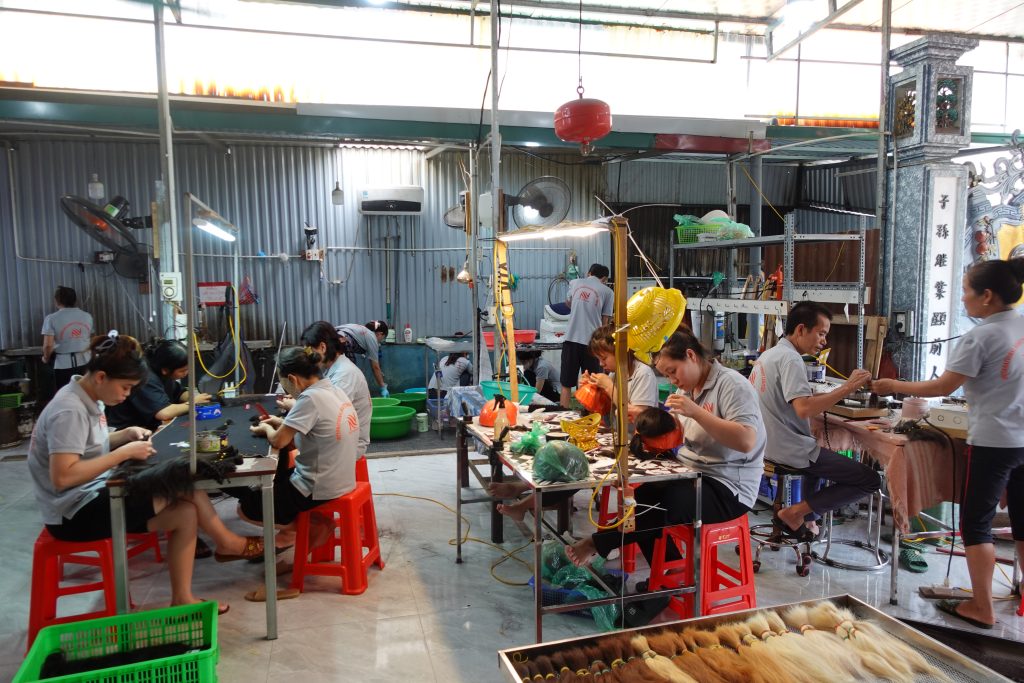 Top 5 Questions Buyers Ask When Finding Vietnamese Hair Supplier